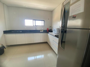 Apartamento funcional atrás do hospital da unimed, 03 quartos, 08pessoas, com garagem